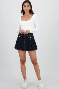 Falda short tableada bolsas