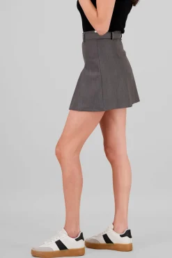 Falda tableada con cinturon