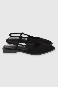 Flat puntal slingback