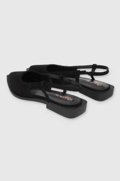 Flat puntal slingback
