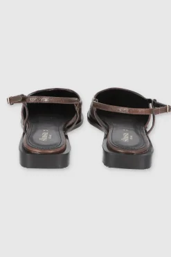 Flat suela ancha slingback crack