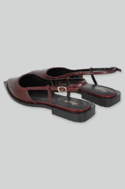 Flat suela ancha slingback crack