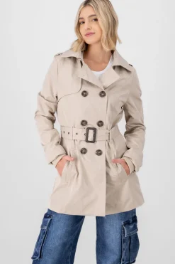 Gabardina ajustada capucha