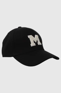 Gorra letra m