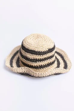 Gorro pescador tejido líneas