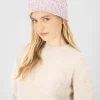 Gorro punto trenza pompón