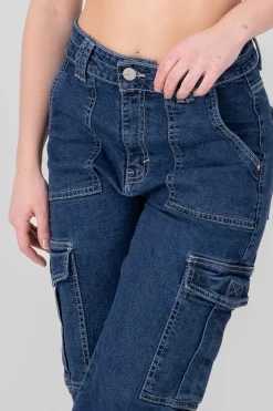 Jeans Cargo Bolsillos Laterales