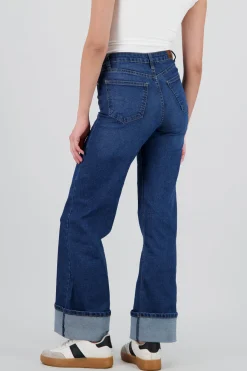 Jeans wide leg básico al corte