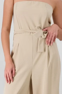 Jumpsuit strapless sastreado