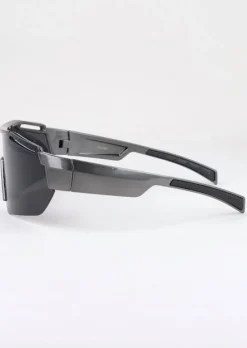 Lentes deportivos futuristas