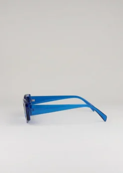 Lentes ovalados armazón grueso