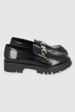 Loafer hebilla suela dentada