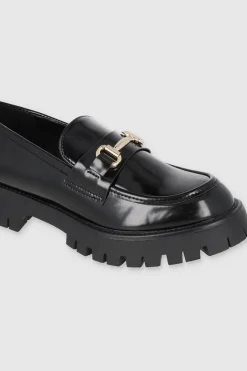 Loafer hebilla suela dentada