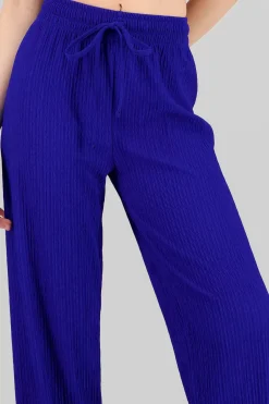 Pantalón amplio textura