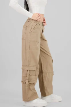 Pantalón cargo resorte en pretina