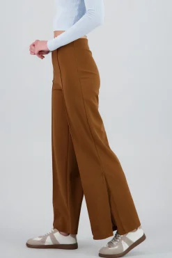 Pantalón Flared Costuras