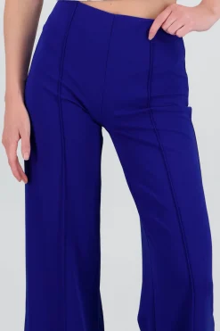 Pantalón Flared Costuras