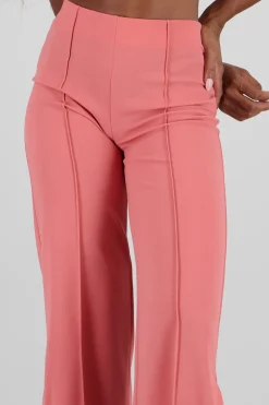 Pantalón Flared Costuras