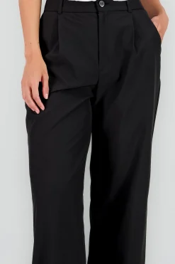 Pantalón Recto Pinzas Bolsillos