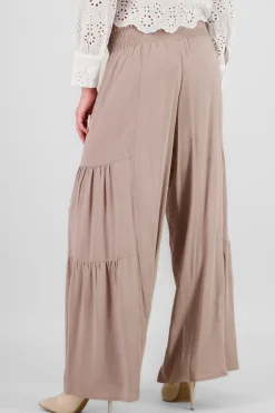 Pantalon amplio cortes detalle smock