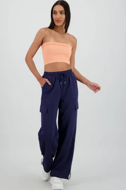 Pantalon amplio detalle franja