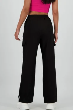 Pantalon amplio detalle franja