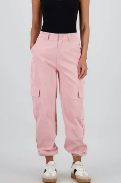 Pantalon detalle pretina boton forrado