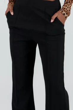 Pantalon flare detalle franja contraste