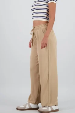 Pantalon fluido liso