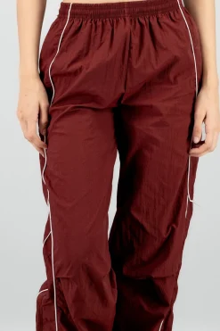 Pantalon liso con contraste