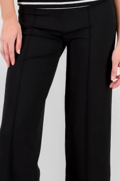 Pantalon recto costuras