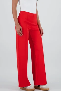 Pantalon recto detalle costura