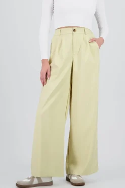 Pantalon sastreado detalle pinzas