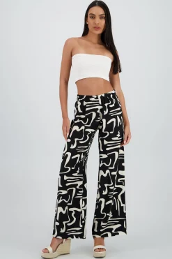Pantalon wide leg estampado abstracto