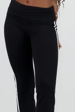 Pants con dobles en la pretina de rayas