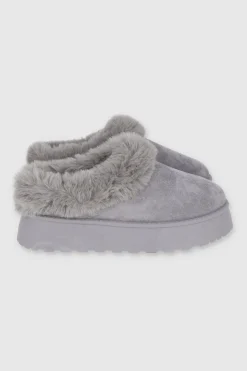 Pantufla Peluda Mula