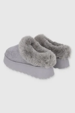 Pantufla Peluda Mula