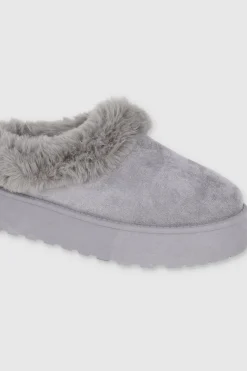 Pantufla Peluda Mula