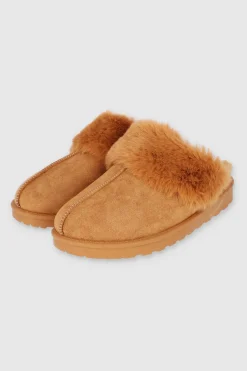 Pantufla zueco fluffy