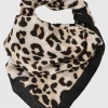 Pañuelo leopardo cenefa