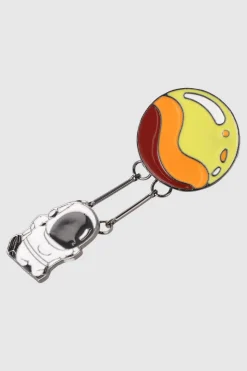 pin astronauta planeta columpio