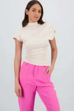 Playera con fruncido