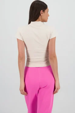 Playera con fruncido