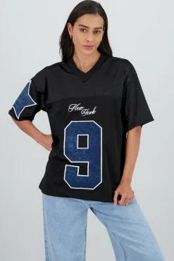 Playera deportiva detalle parche