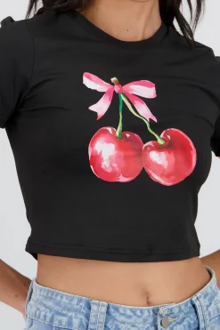 Playera estampada cerezas