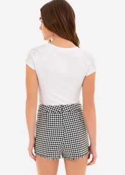 Playera manga corta cuello redondo