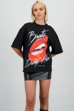 Playera over labios bratz