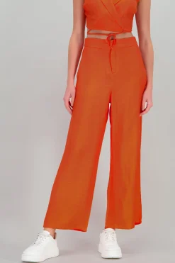 Pnatalon sastreado corto