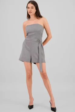 Romper strapless detalle cinturon