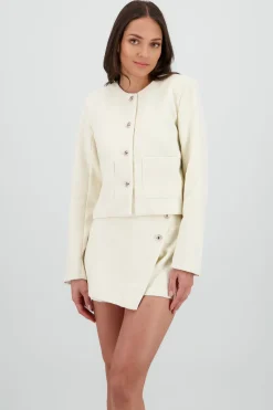 Saco corto textura con botone